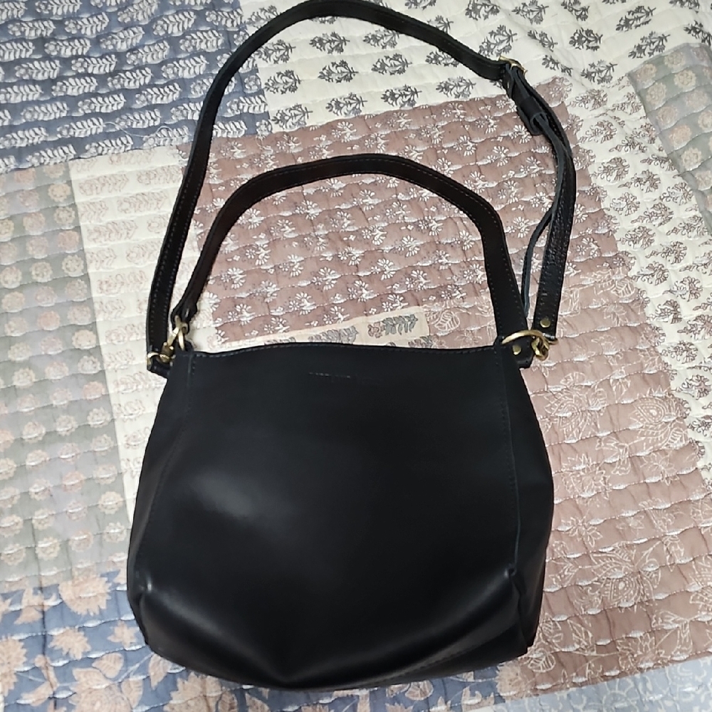 Portland Leather Triangle Bag,Black Leather,Crossbody
